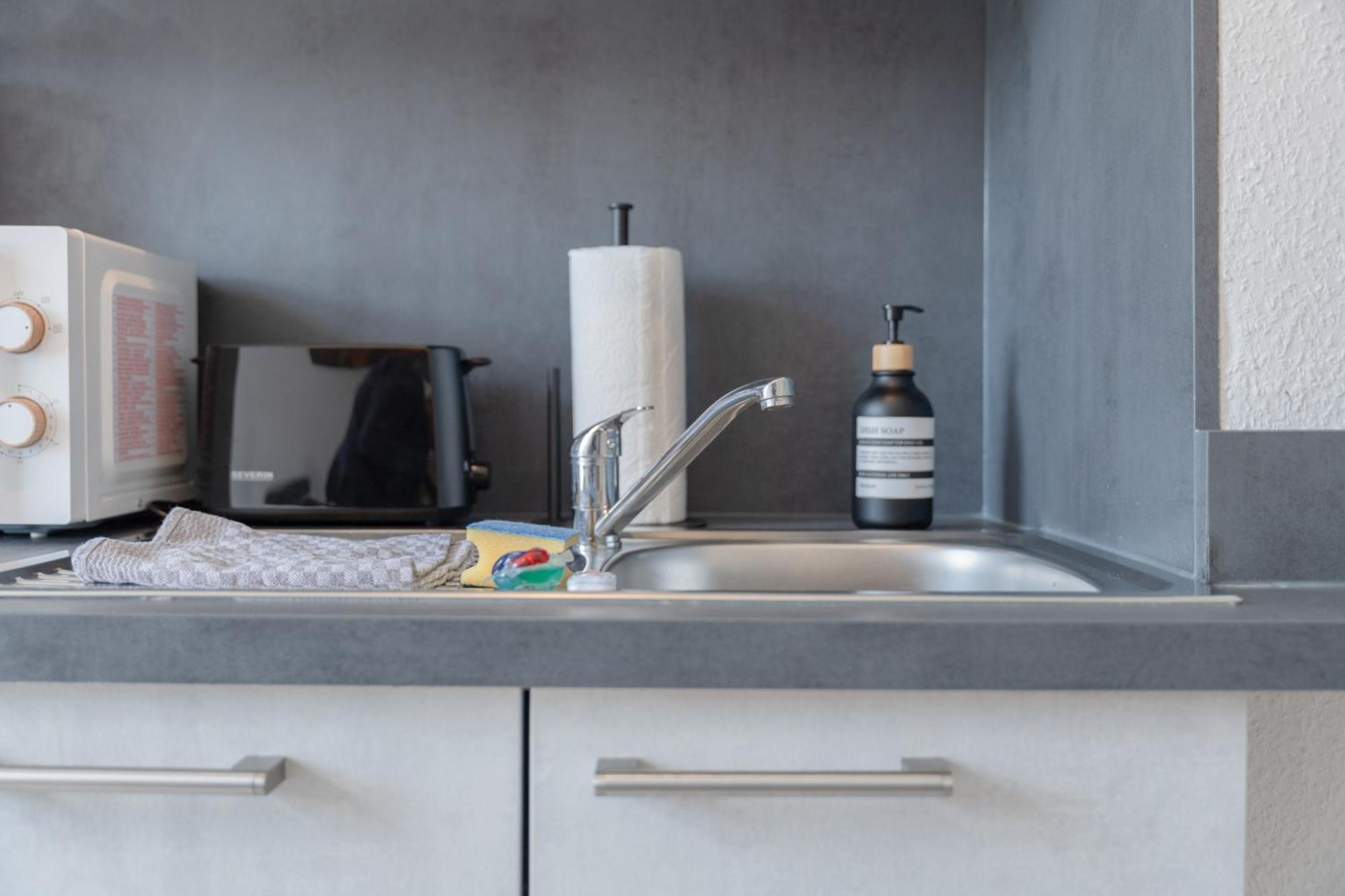 Modernes Apartment In Top Lage Komfortabel Eingerichtet Mit Arbeitsplatz Und Kueche - Geibelsuite Hanóver Exterior foto